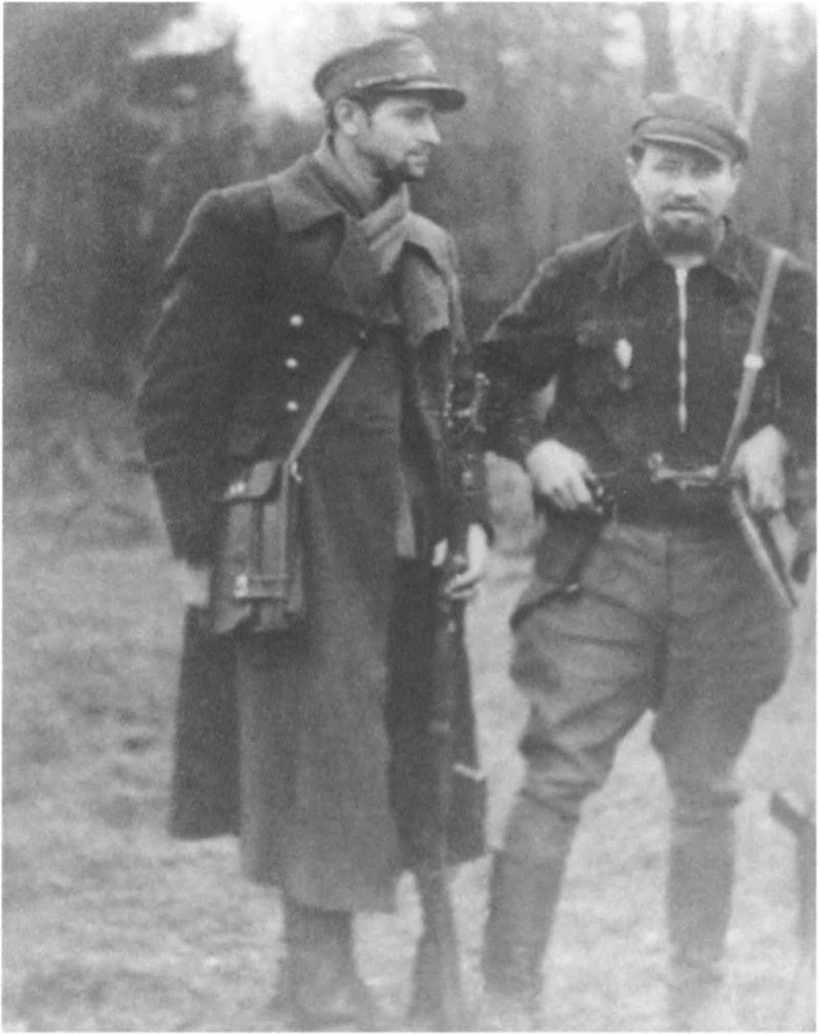 Albinas Burbulis-Ramūnas ir Alfonsas Smetona-Žygaudas