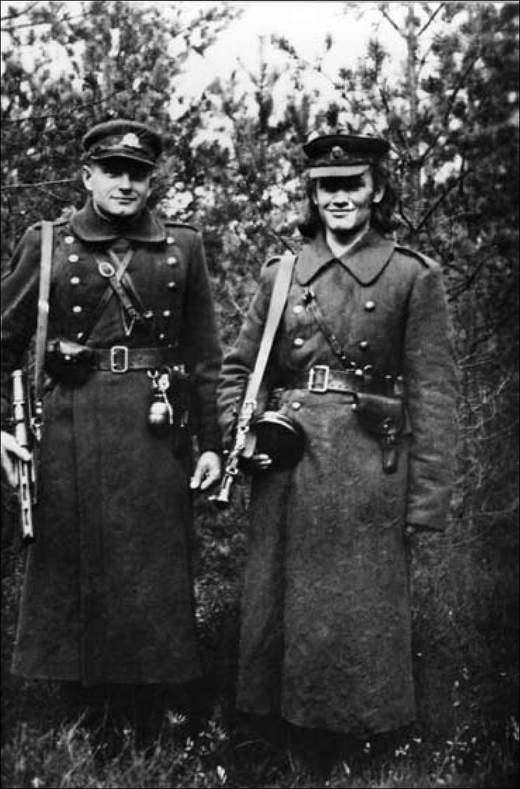 Viktoras Bakanauskas-Vytautas ir Česlovas Jankūnas-Raivedis (Reivydas),Gaidelis