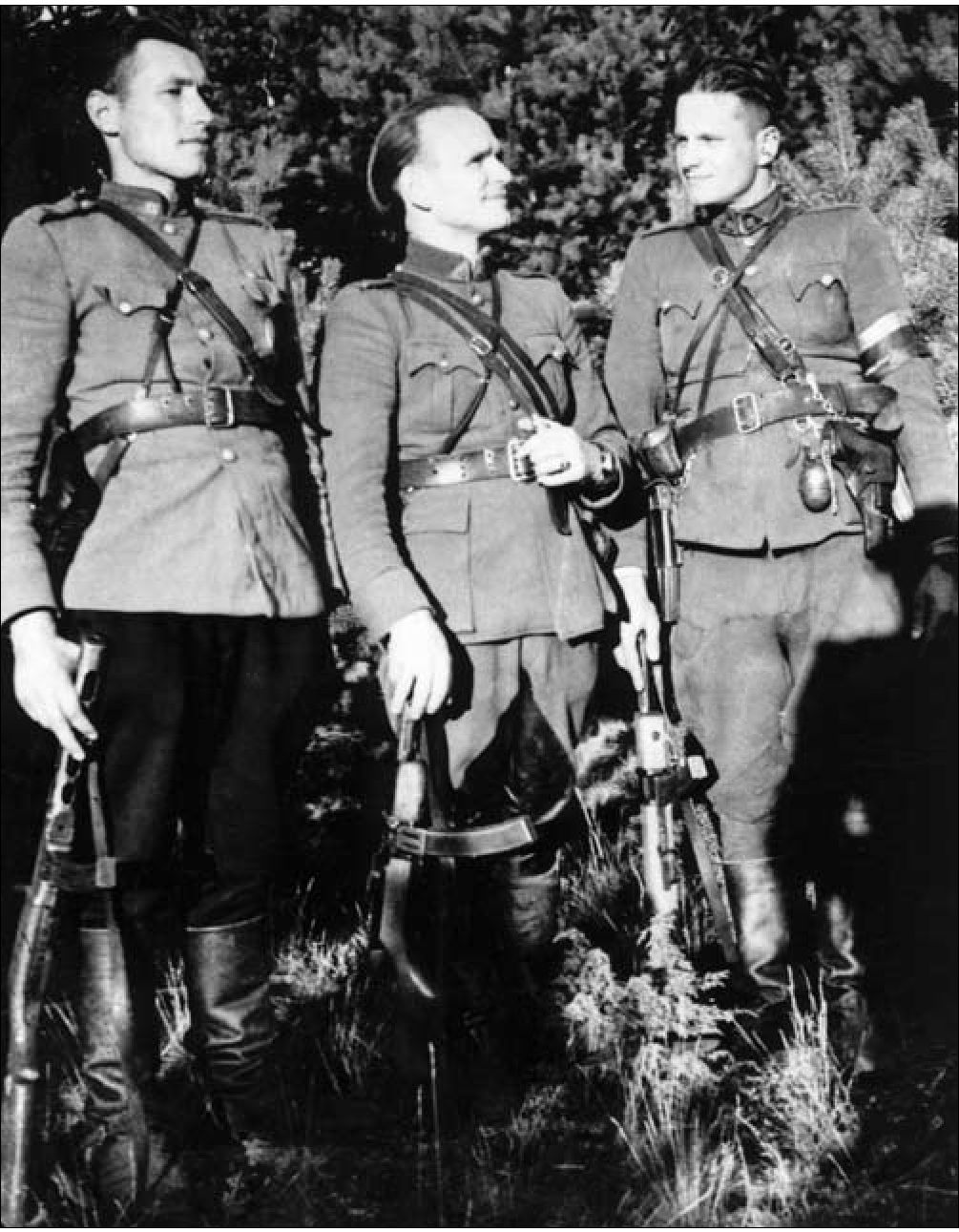 (?), Juozas Paliūnas-Rytas, Viktoras Bakanauskas-Vytautas.