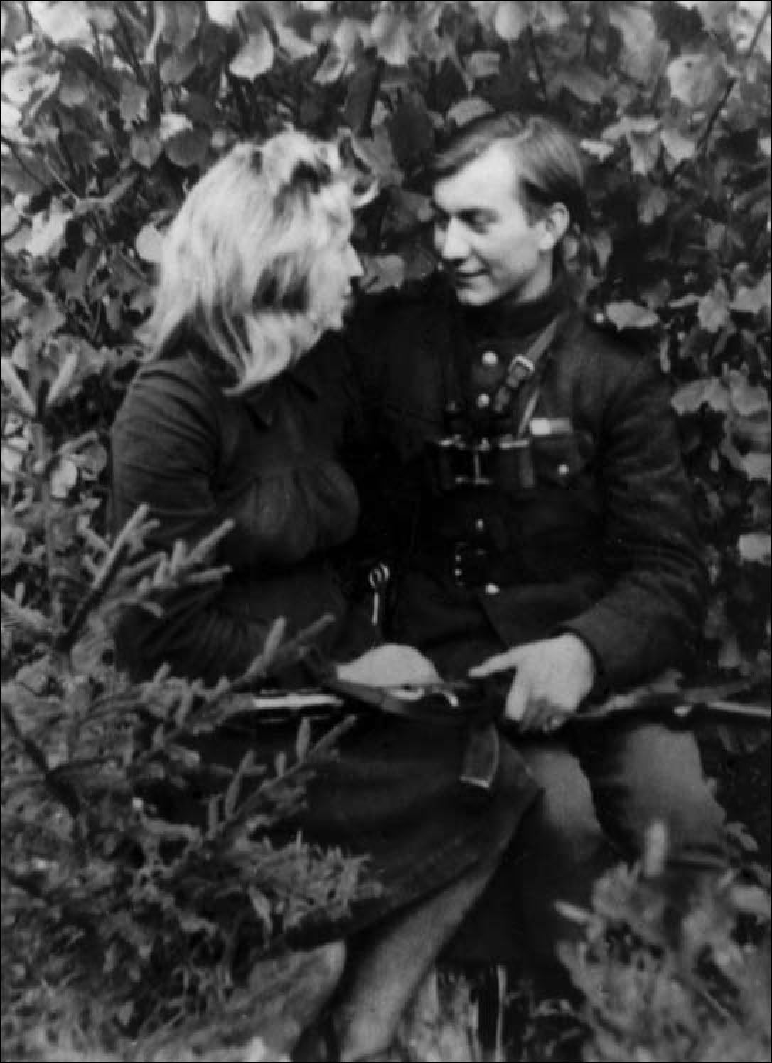 Jadvyga Šukytė-Lakūnė, Antanas Kvedaras-Tautvydas,