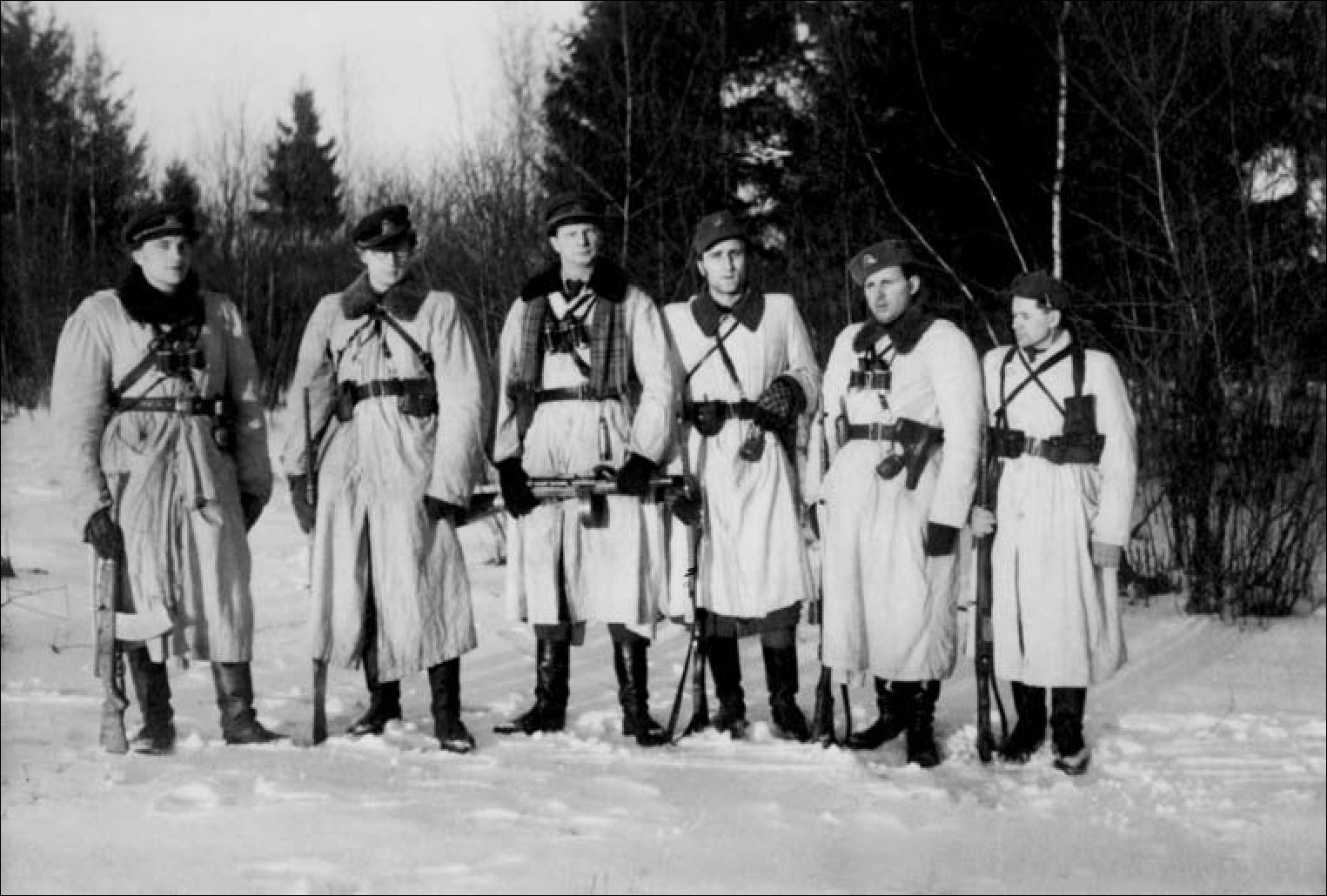 Antanas Seneckis-Žaibas, Siaubas, Dikas, Bronius Liesis-Naktis, poetas Ėglis, Aleksandras Milaševičius-Ruonis; Vytautas Gužas-Kardas; Mečius Orlingis-Vakaris, Ričardas,