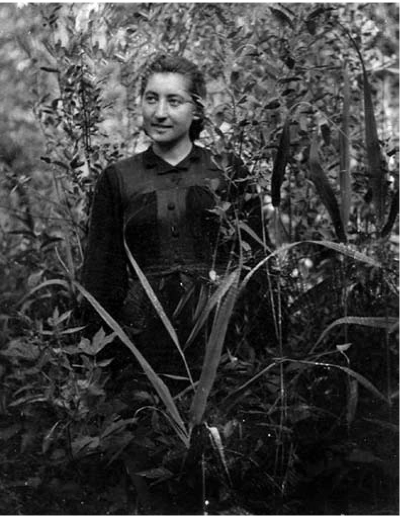 Senkutė Angelė-Aušrelė, Danutė,